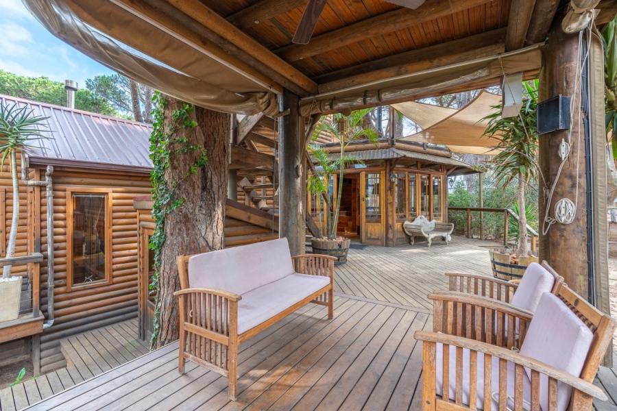 5 Bedroom Property for Sale in Somerset West Rural Western Cape